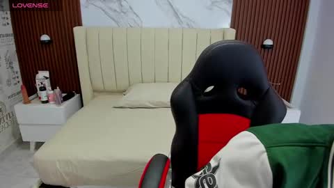 Karol and Luna online show from 02.06.25