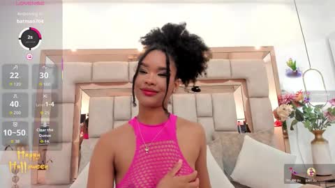 Snapshot of karolebonyy chatting on 11.05.25 Karol online show from 11.05.25