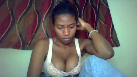 karoliee online show from 07.05.26