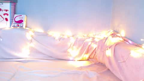 Kira online show from 02.22.25