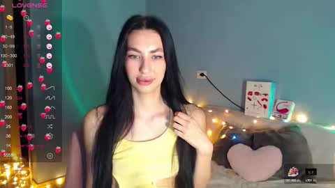 Kira online show from 11.22.25