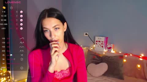 Kira online show from 05.30.26