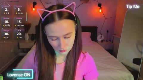 Karolina online show from 03.19.26