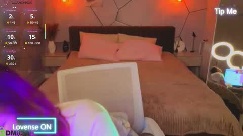 Karolina online show from 03.26.26