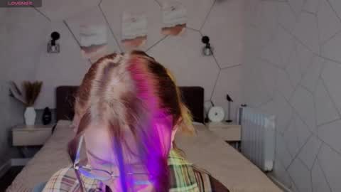 Karolina online show from 03.31.26