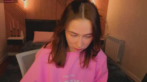 Karolina online show from 04.10.26