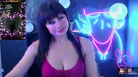 Caroline online show from 03.10.25