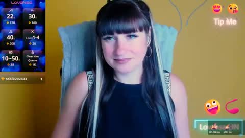 Caroline online show from 06.21.26