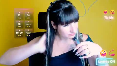 Caroline online show from 07.19.26