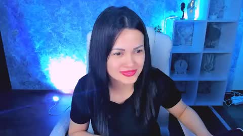 Snapshot of karolina_robinson chatting on 04.25.26 Karolina online show from 04.25.26