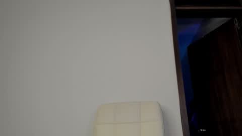 Karoline online show from 12.19.25