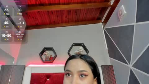 Snapshot of karoll014 chatting on 01.25.25 Karol online show from 01.25.25