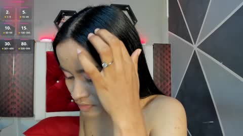 Snapshot of karoll014 chatting on 02.07.25 Karol online show from 02.07.25