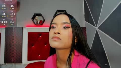 Snapshot of karoll014 chatting on 02.24.25 Karol online show from 02.24.25