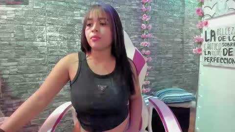 Snapshot of karoll__sex chatting on 10.12.25 KAROLL online show from 10.12.25