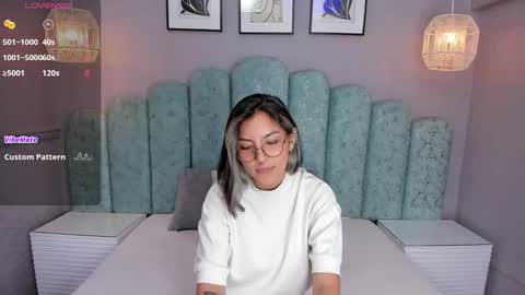 Snapshot of karoll_santos chatting on 03.12.25 Karol Santos online show from 03.12.25