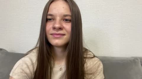 Snapshot of karongene chatting on 04.08.26 Lia online show from 04.08.26