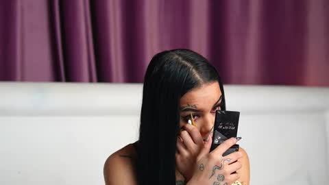  Karsyn  online show from 10.25.25