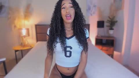 Snapshot of karymoon chatting on 02.19.26 Kary Moon online show from 02.19.26