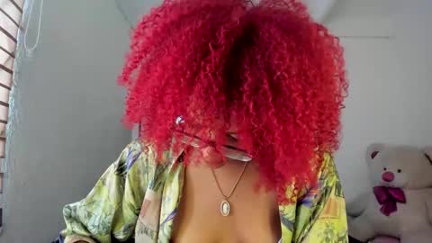 Snapshot of kasielopez chatting on 02.02.25 Kasie lopez online show from 02.02.25