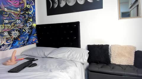 Kassandra  online show from 02.11.25