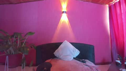 kassandra james online show from 06.17.26