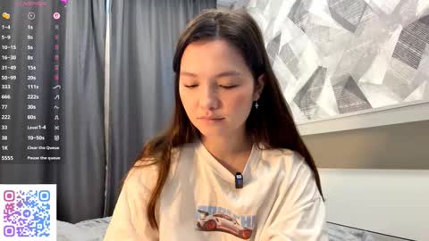 Kira online show from 10.29.25