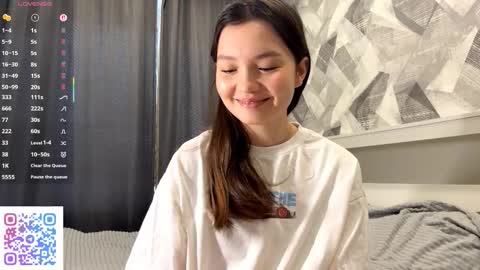 Kira online show from 11.05.25