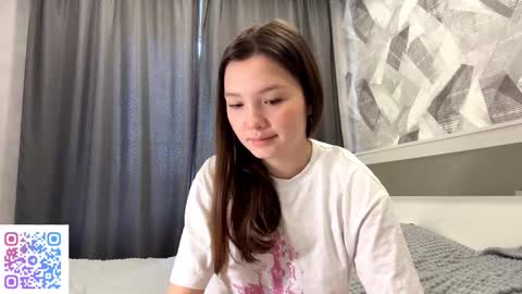 Kira online show from 11.08.25