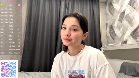 Kira online show from 11.21.25