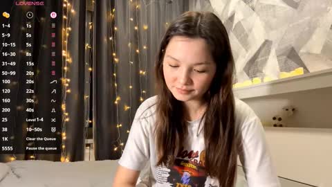 Kira online show from 11.29.25