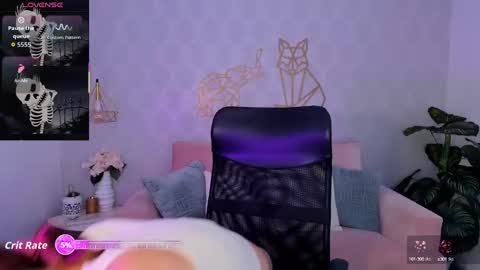 Snapshot of kassmonroe chatting on 09.27.25 kassmonroe online show from 09.27.25