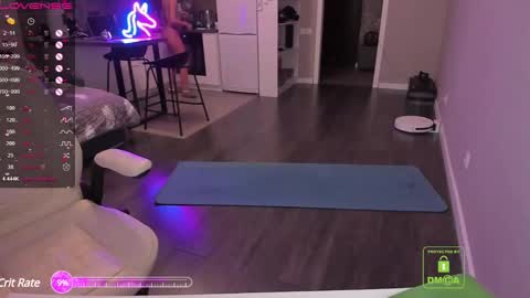 Snapshot of kasta_hulk_ chatting on 02.04.25 Kasta the hulk tribe online show from 02.04.25