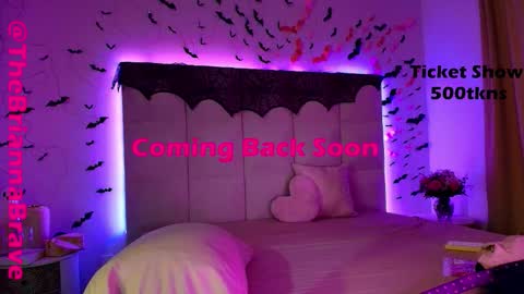 BriannaBrave online show from 10.25.25