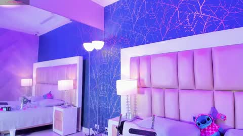 Kiara  online show from 04.11.26