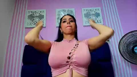 kataleyavillalobos online show from 04.06.26