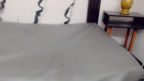 Snapshot of katalina_hot2 chatting on 04.28.26 Katalella hot2 online show from 04.28.26