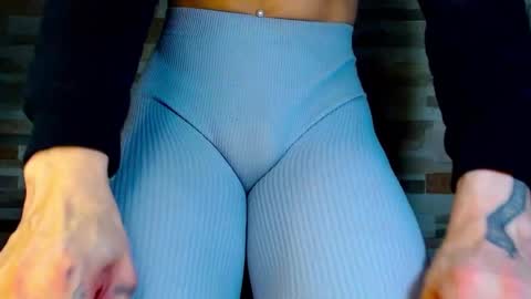 katalinaferreirax online show from 03.12.25