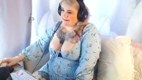 Snapshot of katarinaarria chatting on 07.10.26 KatarinaArria online show from 07.10.26