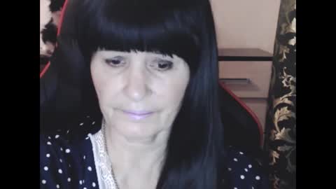 Snapshot of katarinaohdream chatting on 12.19.24 KatarinaOhDream online show from 12.19.24