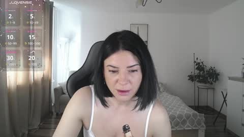 Snapshot of kate124680 chatting on 02.05.25 kate124680 online show from 02.05.25