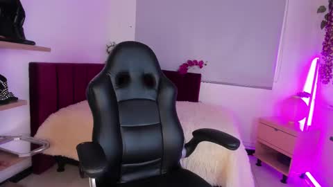 Kate Crown online show from 02.14.25