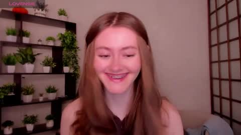 Kate online show from 04.03.26