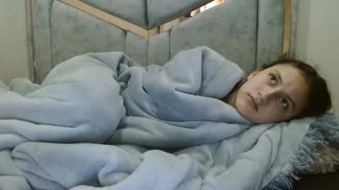 kate online show from 11.21.25