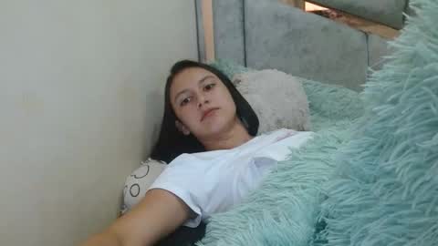 Snapshot of kate_davies chatting on 02.11.26 kate online show from 02.11.26