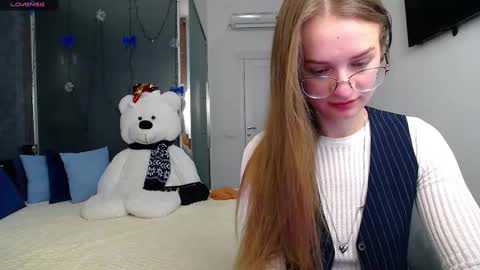 .Be kind and gentle with me and I will do my best for you.   online show from 02.10.25