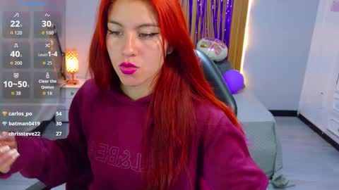 Snapshot of kate_lawrence_ chatting on 11.15.25 kate_lawrence_ online show from 11.15.25