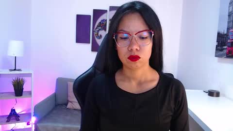 Kate  online show from 09.22.25