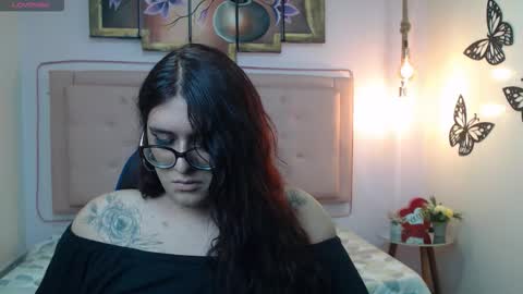 Snapshot of kate_pickman chatting on 02.01.26 kate online show from 02.01.26