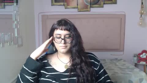 Snapshot of kate_pickman chatting on 02.20.26 kate online show from 02.20.26